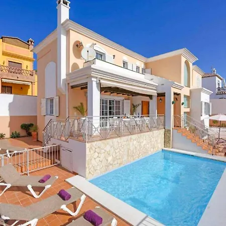 Retama Villa